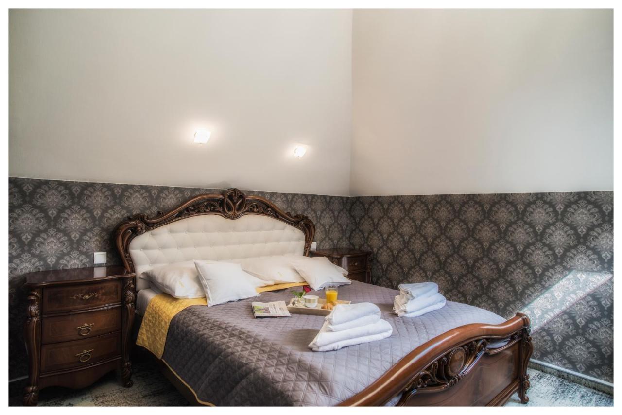 Rezydencja Elzbiecin Busko-Zdrój Extérieur photo