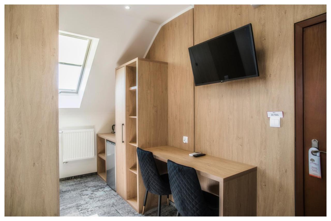 Rezydencja Elzbiecin Busko-Zdrój Extérieur photo