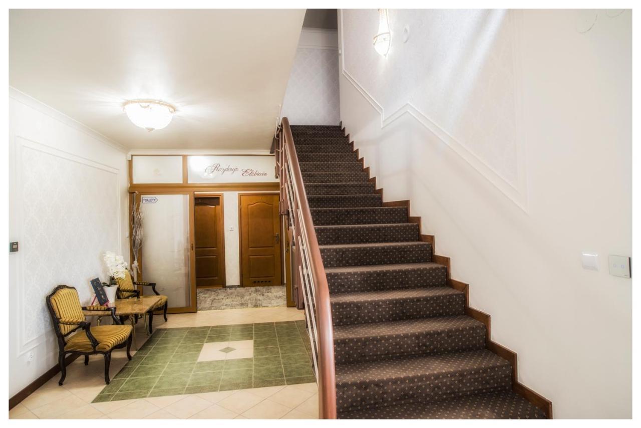 Rezydencja Elzbiecin Busko-Zdrój Extérieur photo